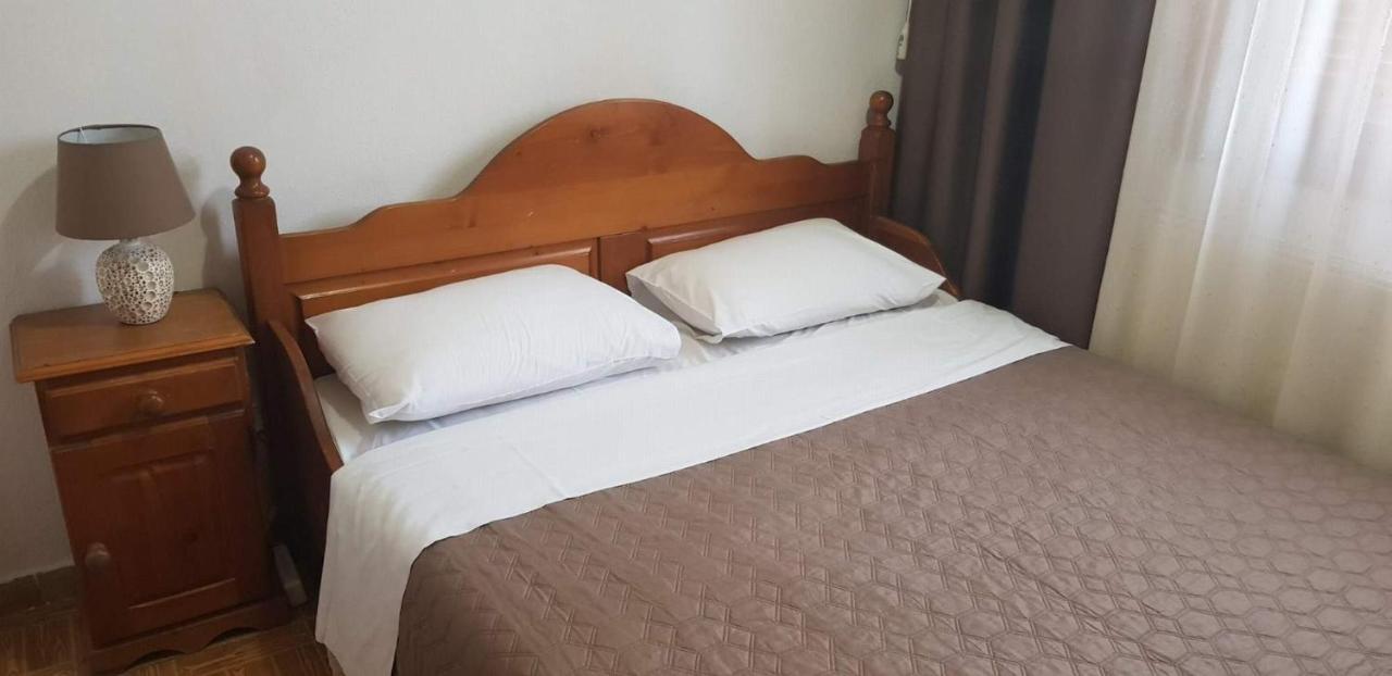Nea Peramos Large Apartment Near The Beach Luaran gambar
