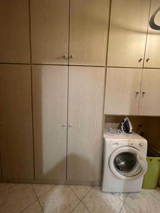 Nea Peramos Large Apartment Near The Beach Luaran gambar
